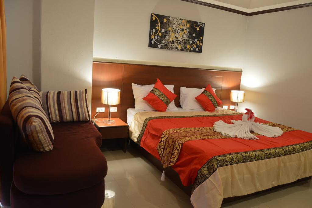 Sharaya Residence Patong Buitenkant foto