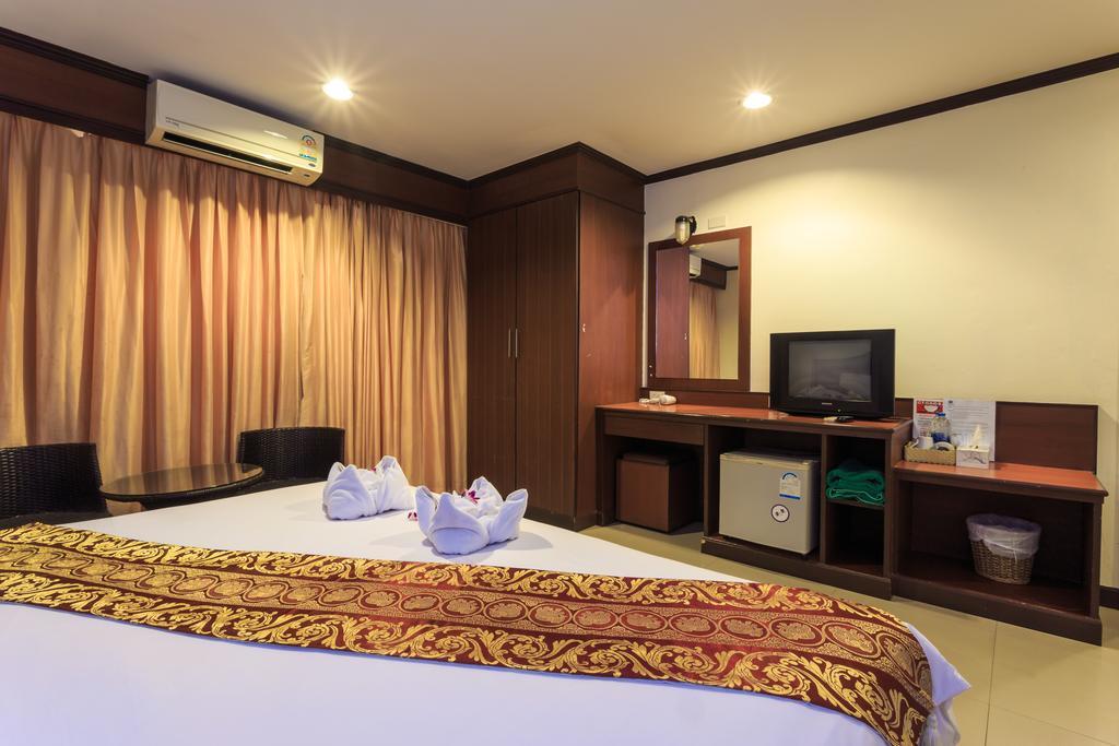 Sharaya Residence Patong Buitenkant foto