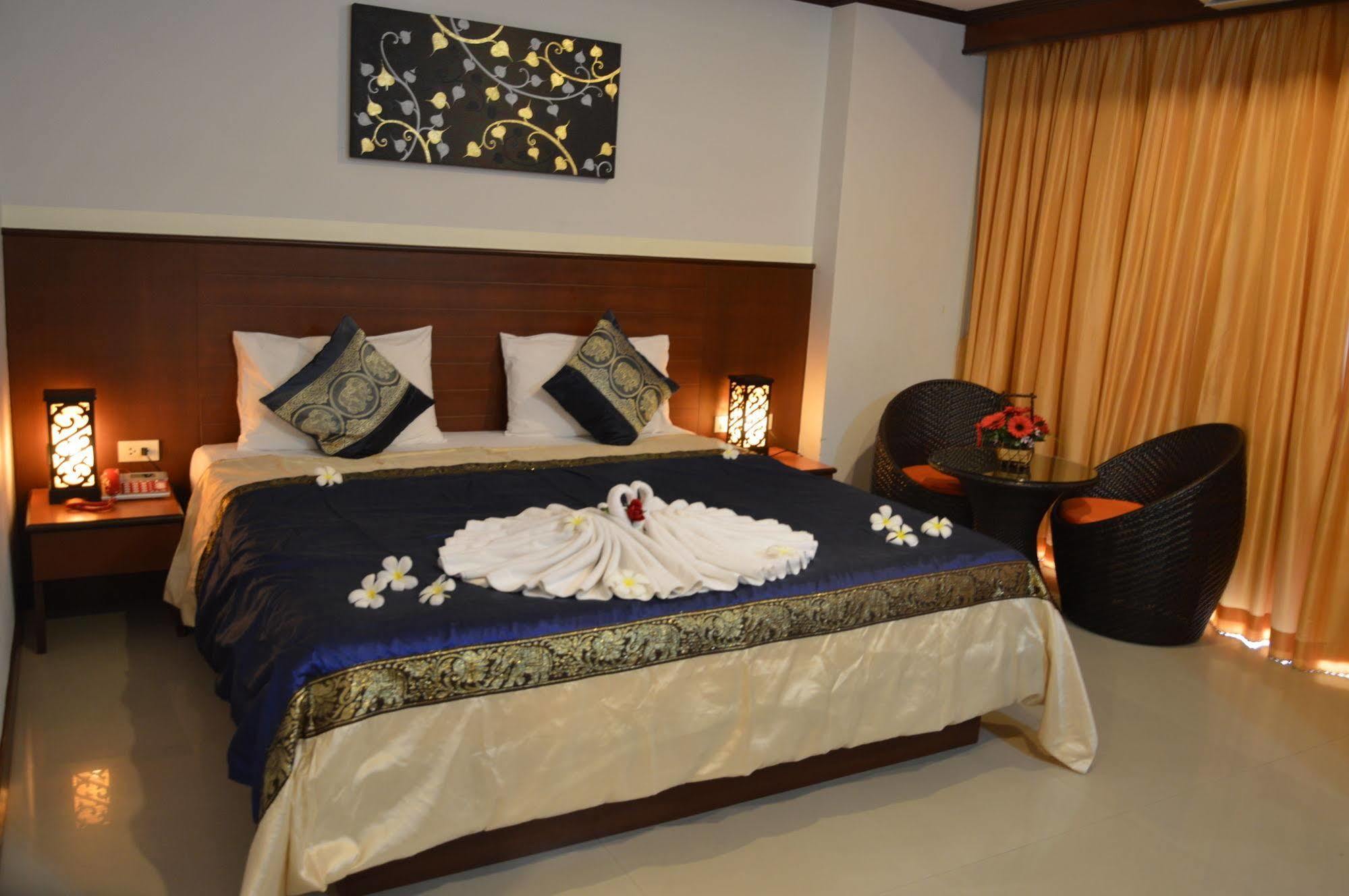 Sharaya Residence Patong Buitenkant foto